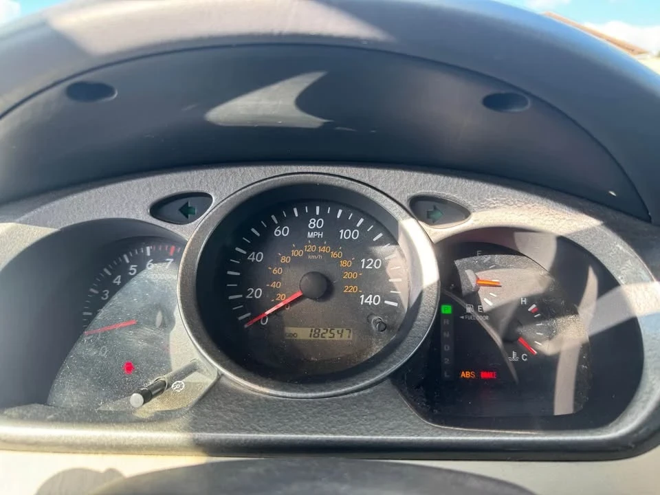 2002 Toyota Highlander - Image 12 of 12
