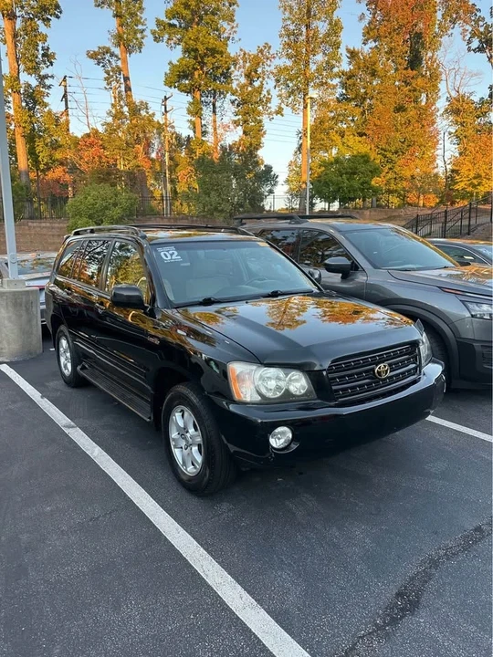 2002 Toyota Highlander - Image 2 of 14