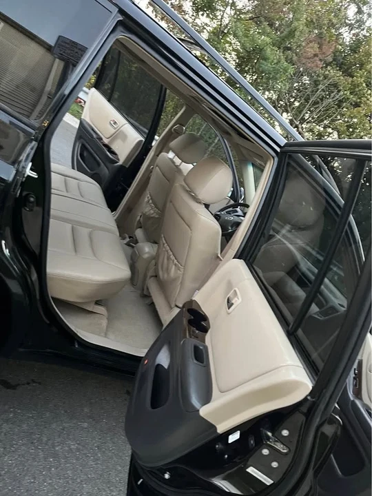 2002 Toyota Highlander - Image 11 of 19