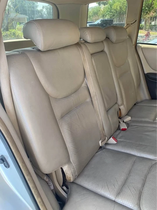 2002 Toyota Highlander - Image 11 of 11