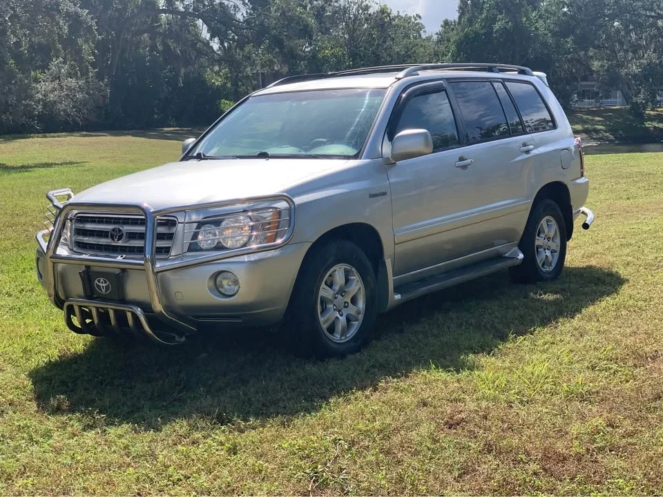 2002 Toyota Highlander - Image 3 of 11