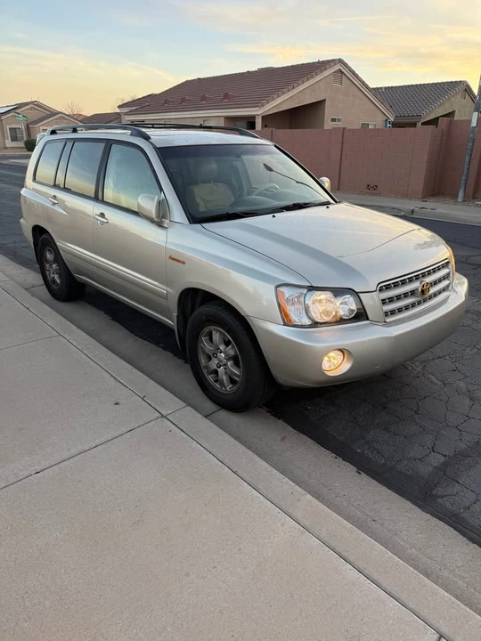 2002 Toyota Highlander - Image 3 of 11