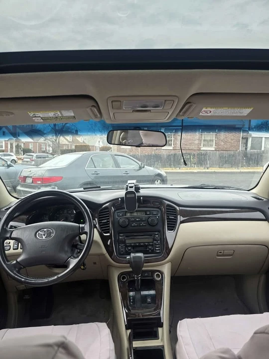 2002 Toyota Highlander - Image 5 of 7