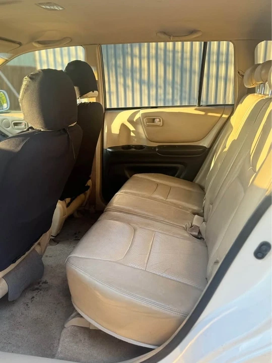 2002 Toyota Highlander - Image 16 of 16