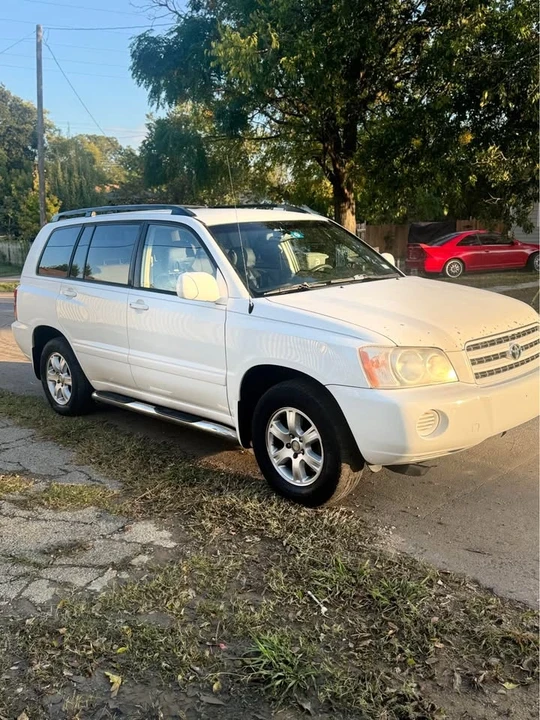 2002 Toyota Highlander - Image 6 of 16