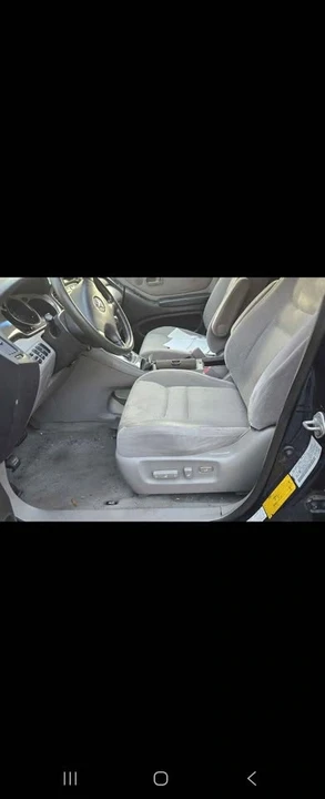 2002 Toyota Highlander - Image 10 of 15