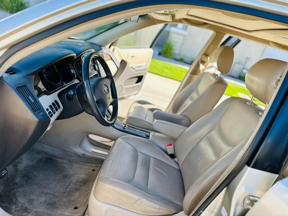 2002 Toyota Highlander - Image 14 of 15