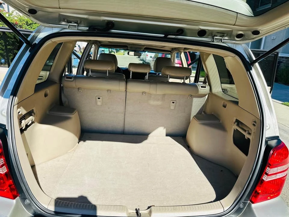 2002 Toyota Highlander - Image 11 of 15