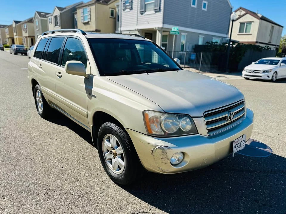 2002 Toyota Highlander - Image 5 of 15