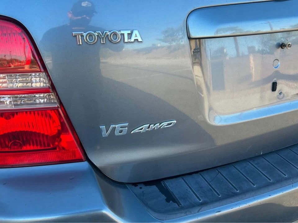 2002 Toyota Highlander - Image 5 of 10
