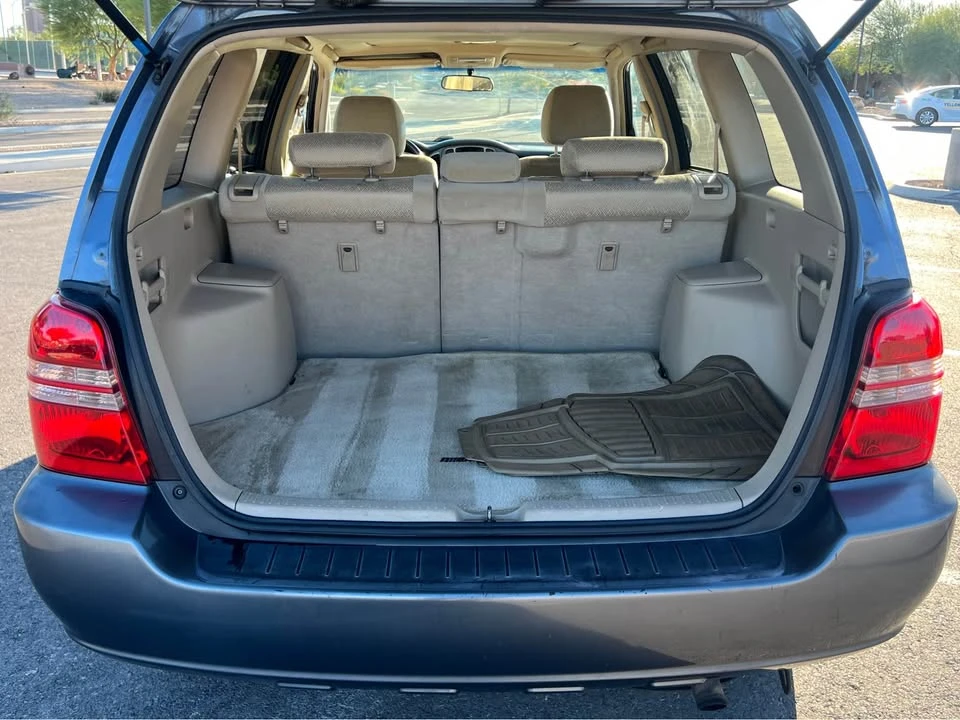 2002 Toyota Highlander - Image 6 of 10