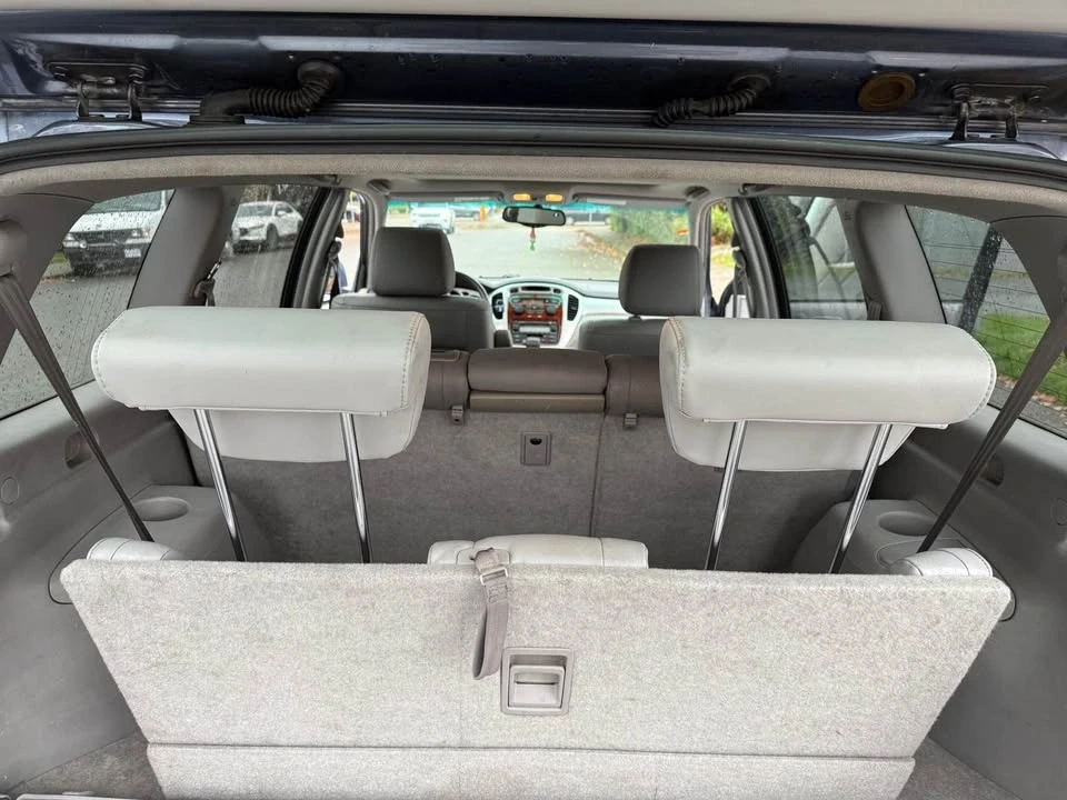 2002 Toyota Highlander - Image 12 of 19