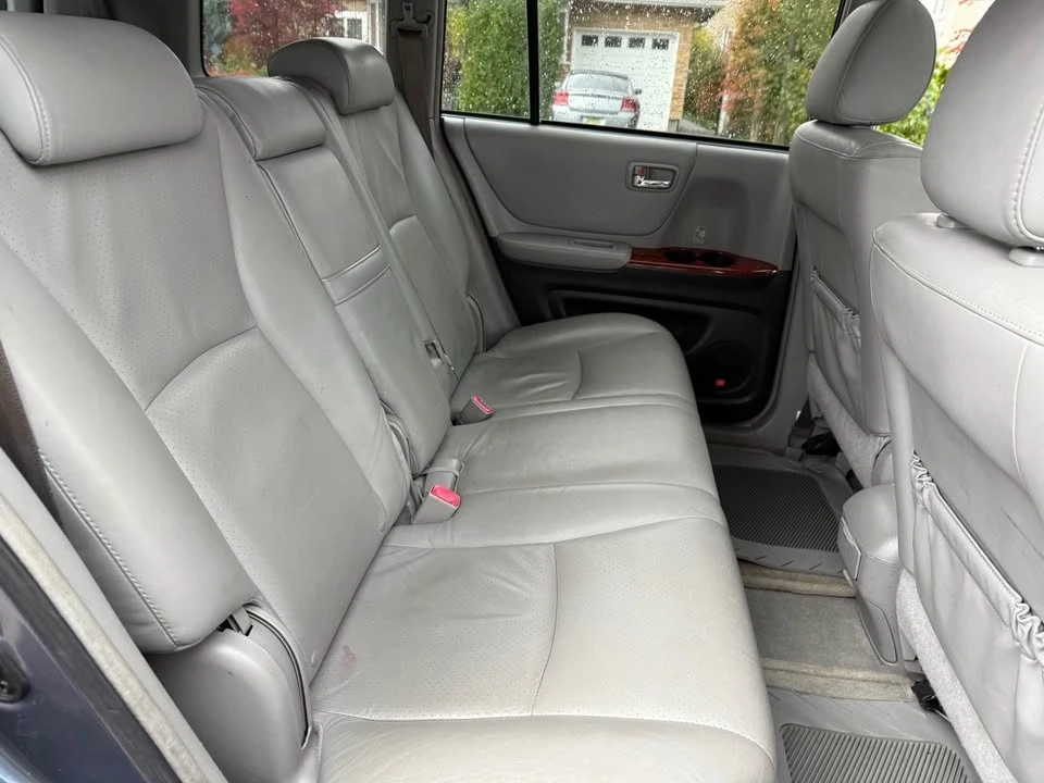 2002 Toyota Highlander - Image 10 of 19