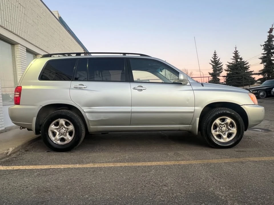 2002 Toyota Highlander - Image 4 of 15