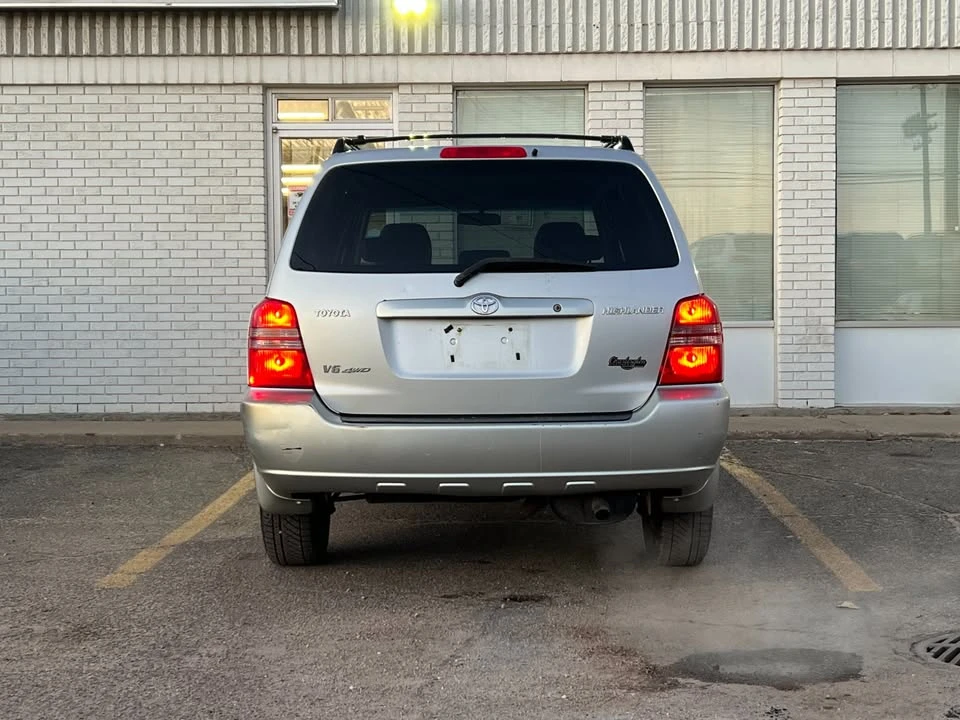 2002 Toyota Highlander - Image 7 of 15