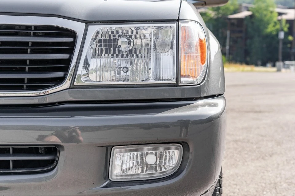 2002 Toyota J100 Land Cruiser - Image 2 of 8