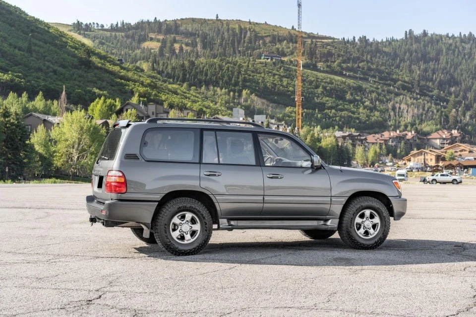 2002 Toyota J100 Land Cruiser - Image 6 of 8