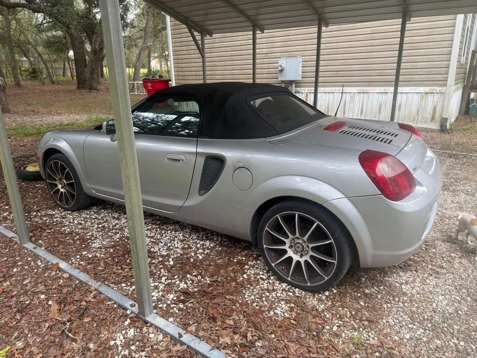 2002 Toyota MR2 Spyder/MR-S - Image 3 of 7