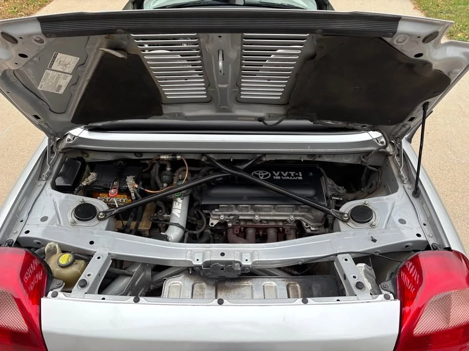 2002 Toyota MR2 Spyder/MR-S - Image 11 of 11