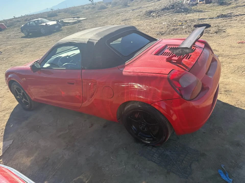 2002 Toyota MR2 Spyder/MR-S - Image 3 of 3