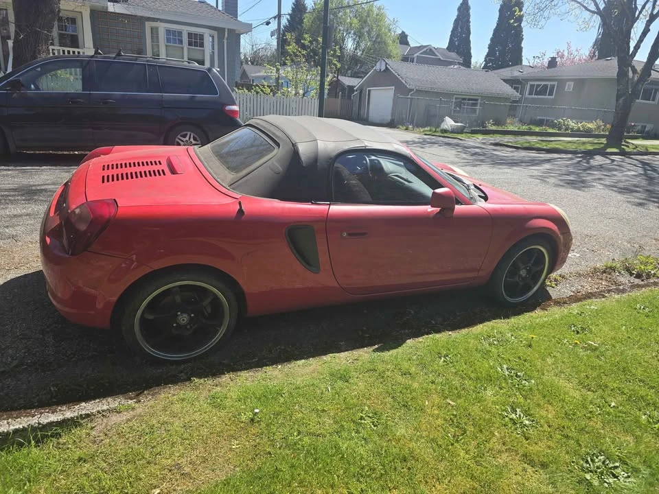 2002 Toyota MR2 Spyder/MR-S - Image 2 of 6