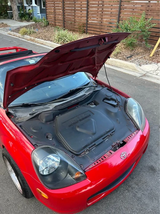 2002 Toyota MR2 Spyder/MR-S - Image 17 of 19
