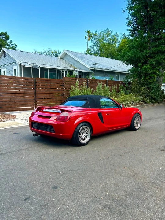 2002 Toyota MR2 Spyder/MR-S - Image 4 of 19