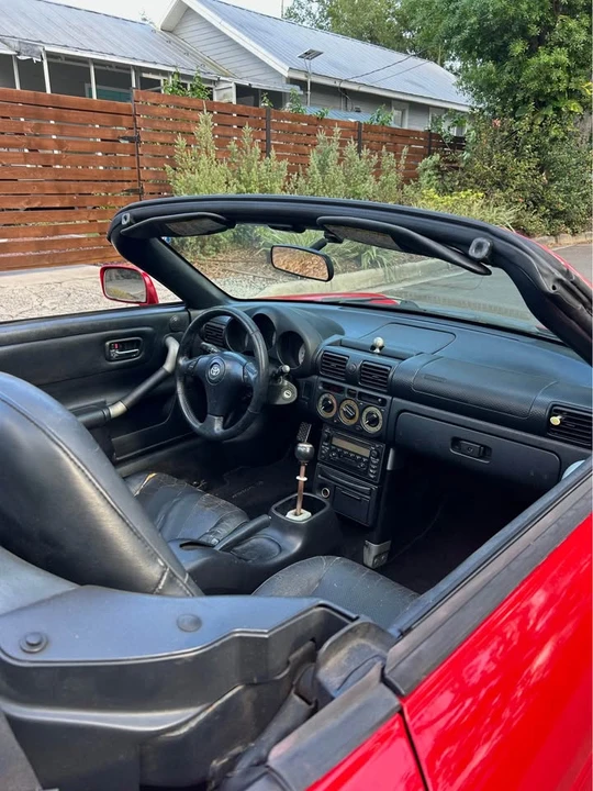 2002 Toyota MR2 Spyder/MR-S - Image 14 of 19