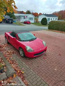 2002 Toyota MR2 Spyder