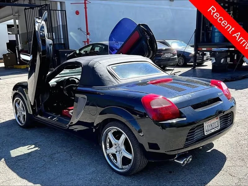 2002 Toyota MR2 Spyder/MR-S - Image 5 of 8