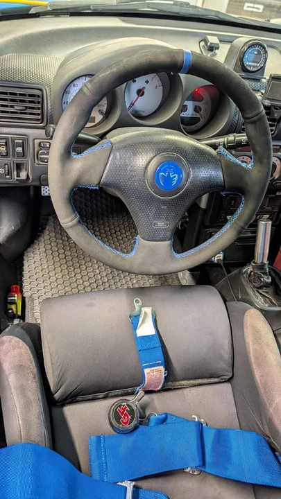 2002 Toyota MR2 Spyder/MR-S - Image 19 of 20