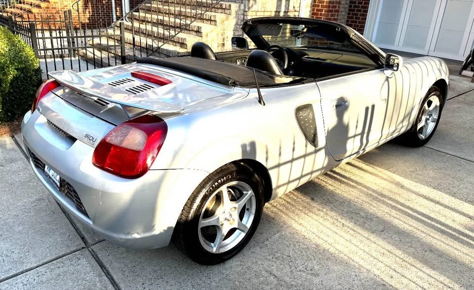 2002 Toyota MR2 Spyder/MR-S - Image 3 of 7