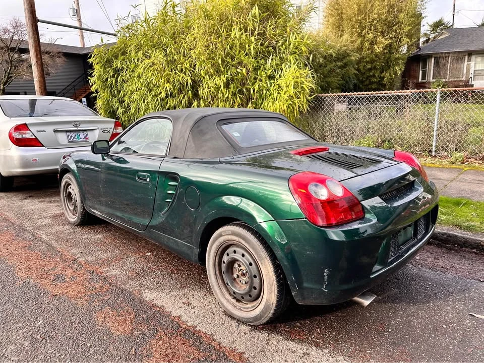 2002 Toyota MR2 Spyder/MR-S - Image 5 of 20
