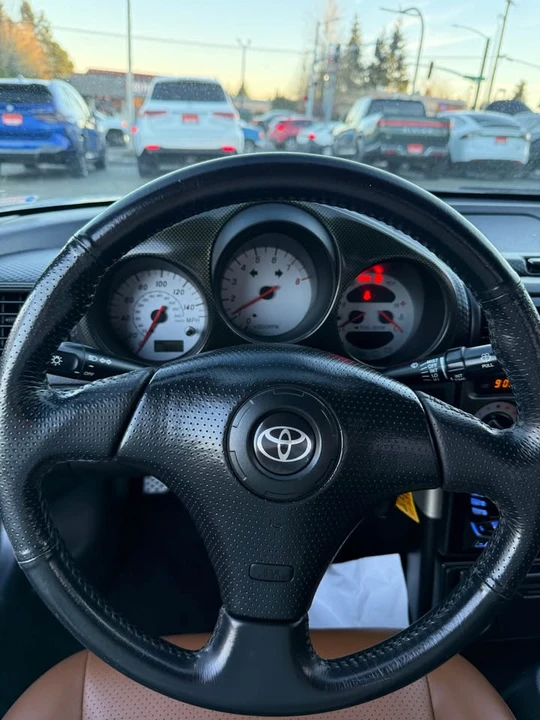 2002 Toyota MR2 Spyder/MR-S - Image 11 of 15