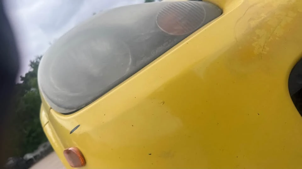 2002 Toyota MR2 Spyder/MR-S - Image 14 of 15