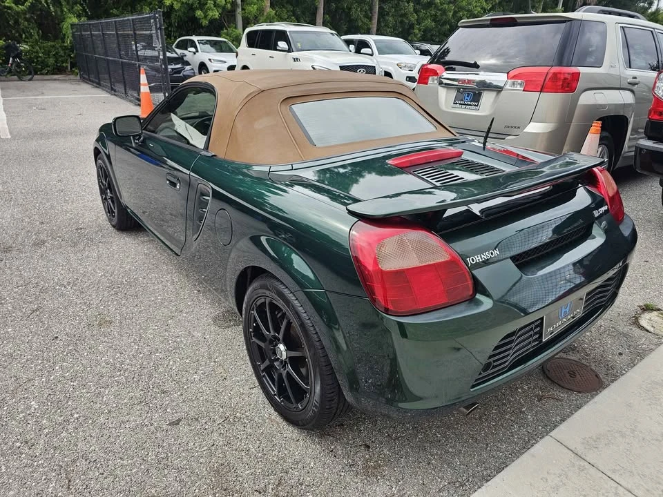 2002 Toyota MR2 Spyder/MR-S - Image 2 of 7