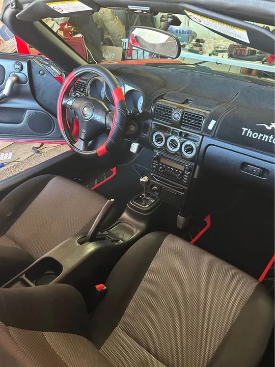2002 Toyota MR2 Spyder/MR-S - Image 10 of 10