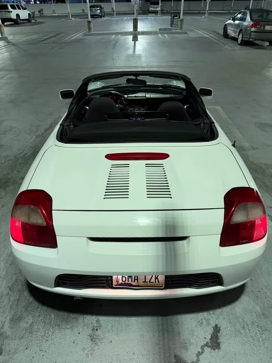 2002 Toyota MR2 Spyder/MR-S - Image 6 of 9