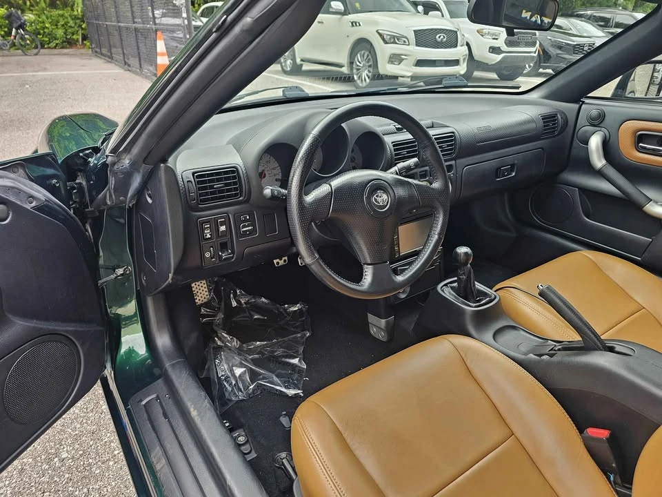 2002 Toyota MR2 Spyder/MR-S - Image 7 of 7