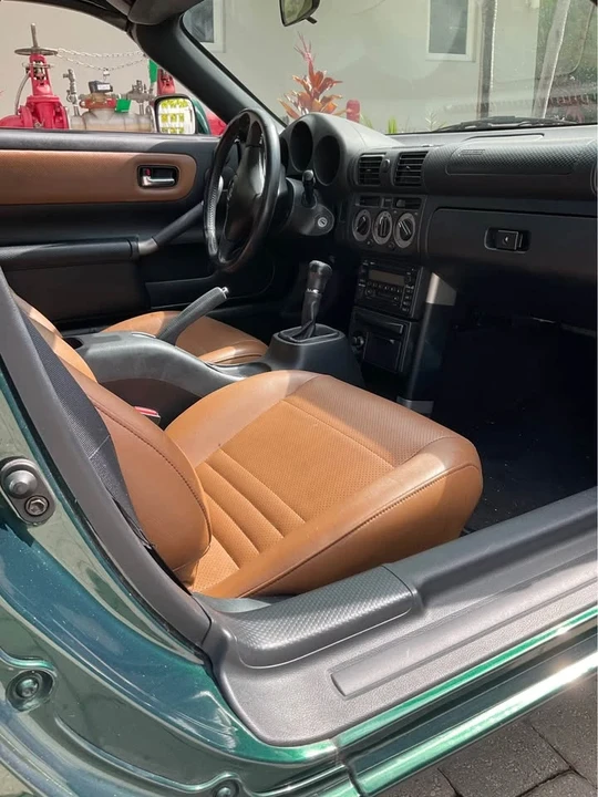 2002 Toyota MR2 Spyder/MR-S - Image 5 of 8