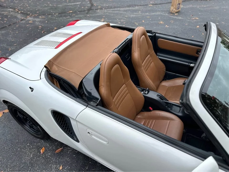 2002 Toyota MR2 Spyder/MR-S - Image 2 of 17