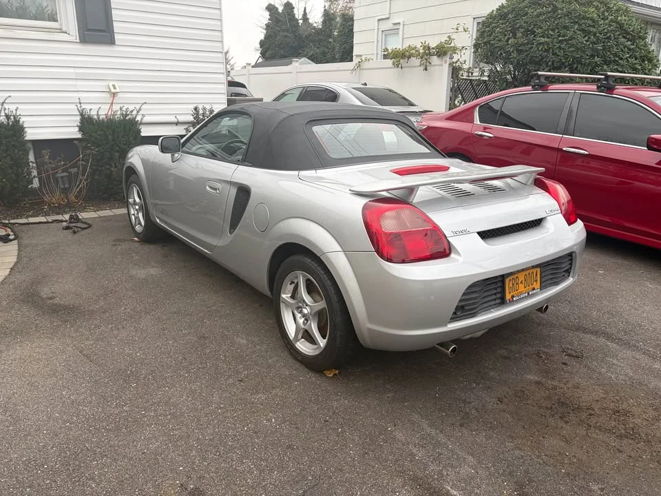 2002 Toyota MR2 Spyder/MR-S - Image 4 of 18