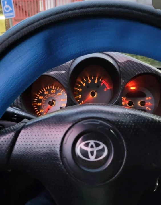 2002 Toyota MR2 Spyder/MR-S - Image 4 of 4