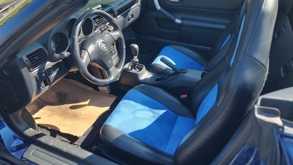2002 Toyota MR2 Spyder/MR-S - Image 5 of 8