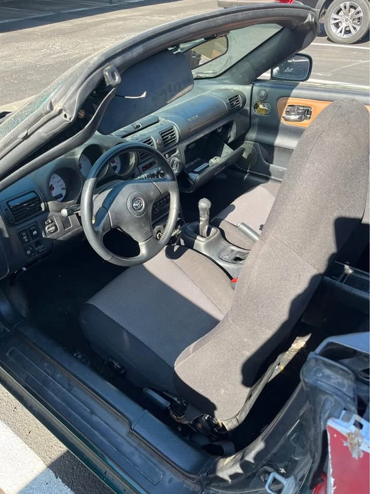 2002 Toyota MR2 Spyder/MR-S - Image 7 of 7