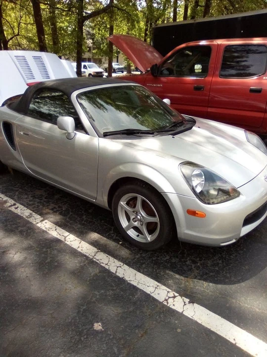 2002 Toyota MR2 Spyder/MR-S - Image 2 of 6
