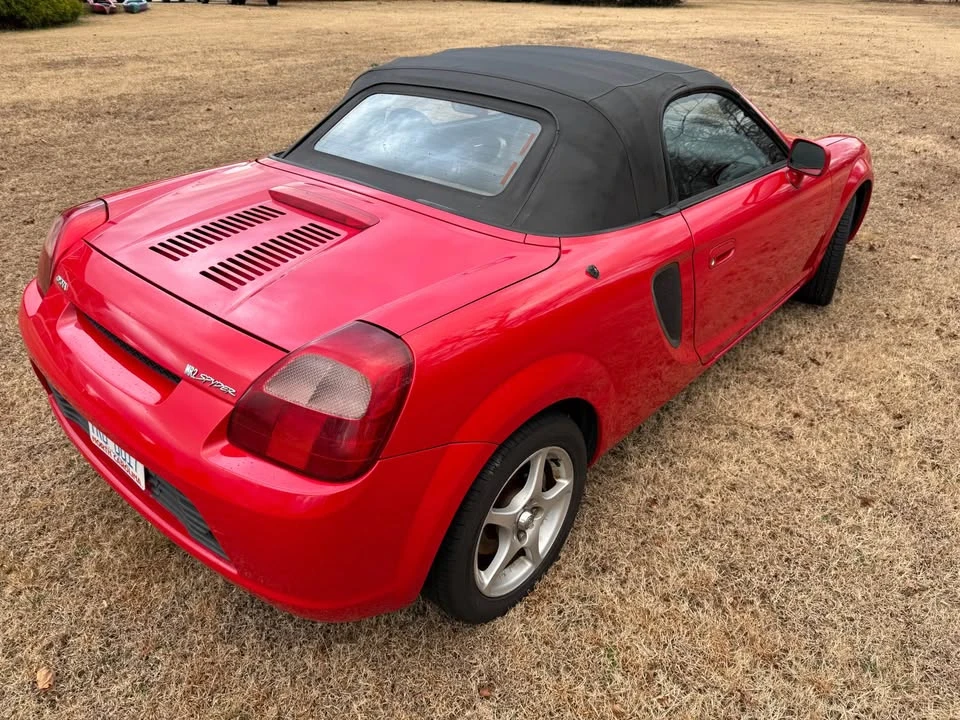 2002 Toyota MR2 Spyder/MR-S - Image 5 of 12