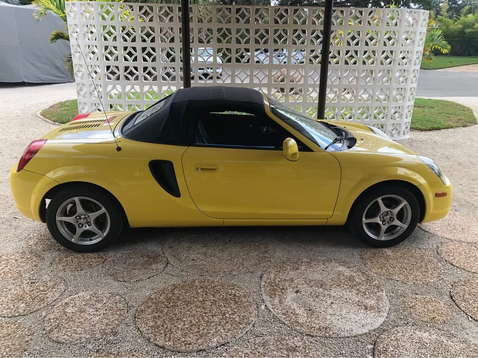 2002 Toyota MR2 Spyder/MR-S - Image 5 of 9