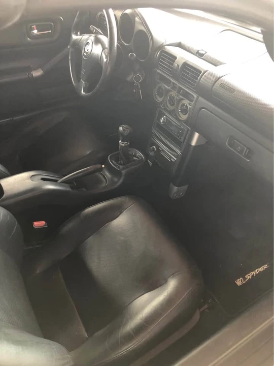 2002 Toyota MR2 Spyder/MR-S - Image 8 of 9