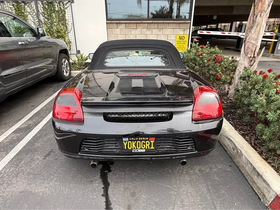 2002 Toyota MR2 Spyder/MR-S - Image 2 of 7